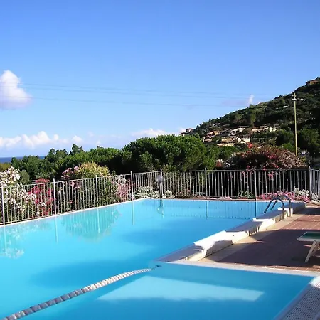 Apartment Locazione Turistica La Fonte.1 Cavo